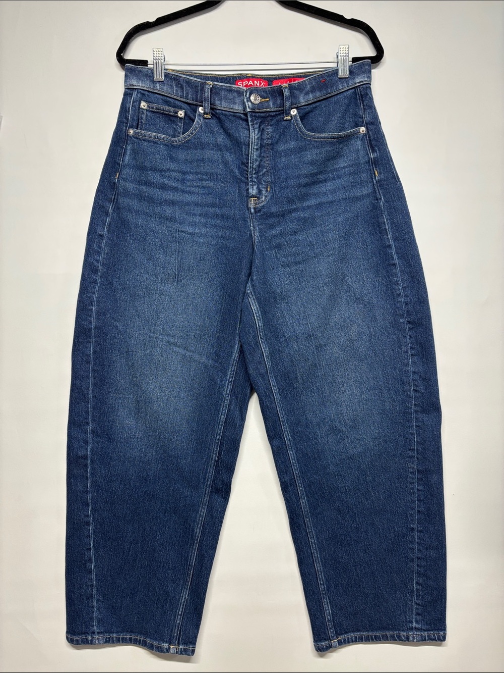 ✨SPANX Women’s Barrel Leg Jeans Size L/G R - Picture 4 of 16